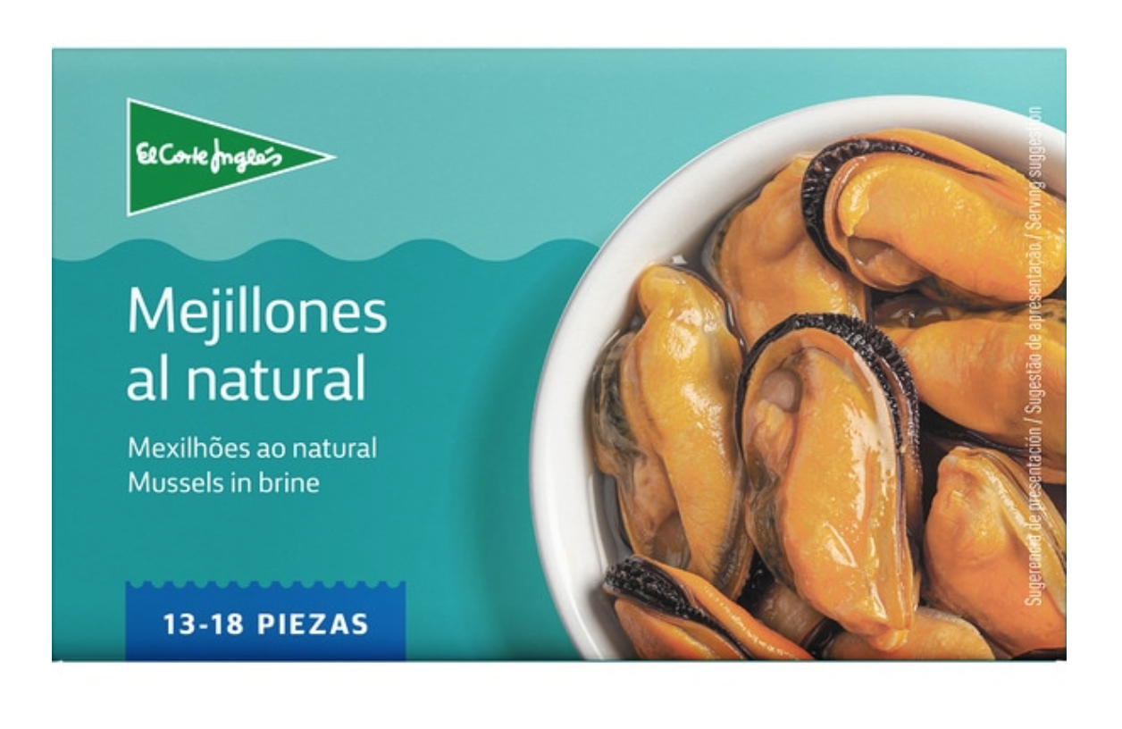 Ensalada de tomate y lechuga con mejillones al natural y 1 vasito de arroz salvaje.